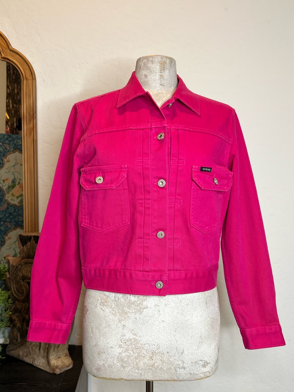 Vintage Guess Women's Hot Pink Jean Jacket (Item #81)